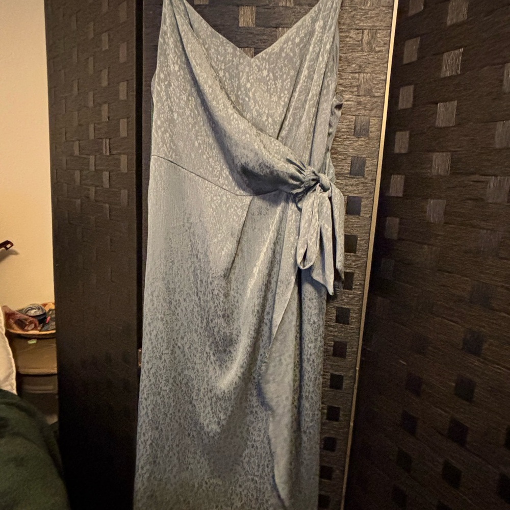 Sz Large - Elegant Shimmery Women's Wrap Dress